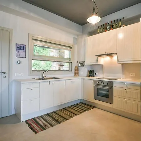 Tatil Evi Villa Otzias *