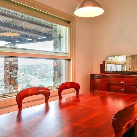 Tatil Evi Villa Otzias Otziás